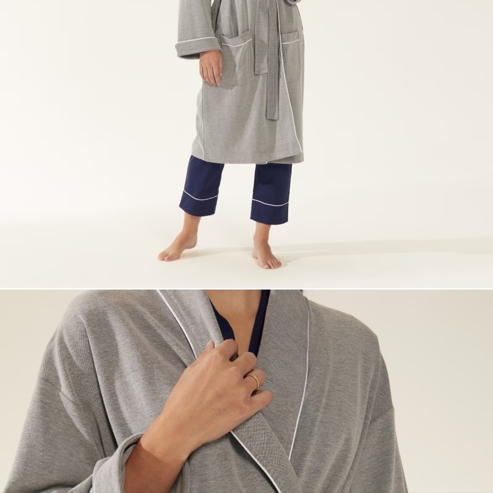 Illiac cotton blend robe new